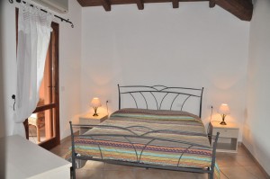 Villa Porto Coda Cavallo VI70- 5p спальня